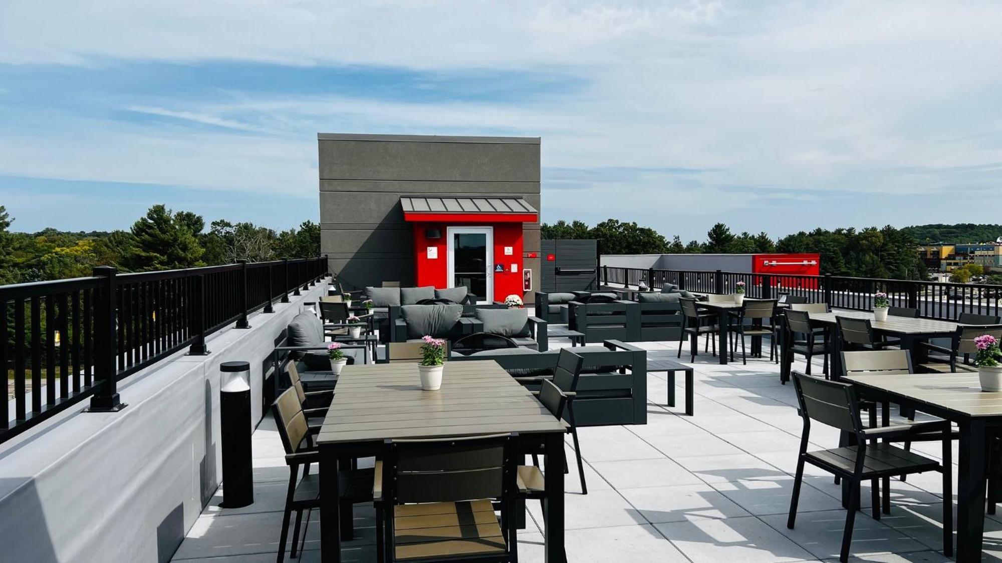 Avid Hotel Wisconsin Dells Lake Delton By Ihg Bagian luar foto